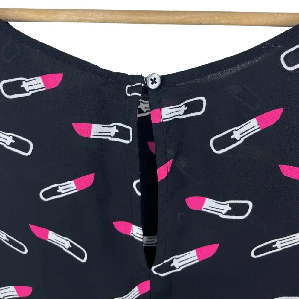CHARMING CHARLIE | Black and Pink Lipstick Split Back Tank Top | Size XL - Picture 6 of 11